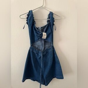 Chic Blue Denim Cut-Out